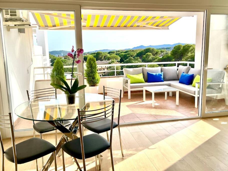 Modern Penthouse With Big Terrace Apartman Platja d'Aro Kültér fotó