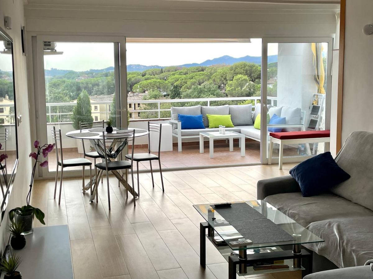 Modern Penthouse With Big Terrace Apartman Platja d'Aro Kültér fotó
