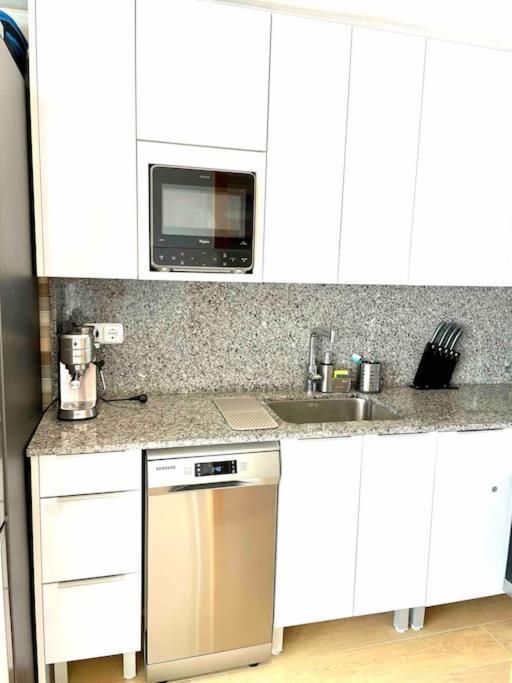 Modern Penthouse With Big Terrace Apartman Platja d'Aro Kültér fotó